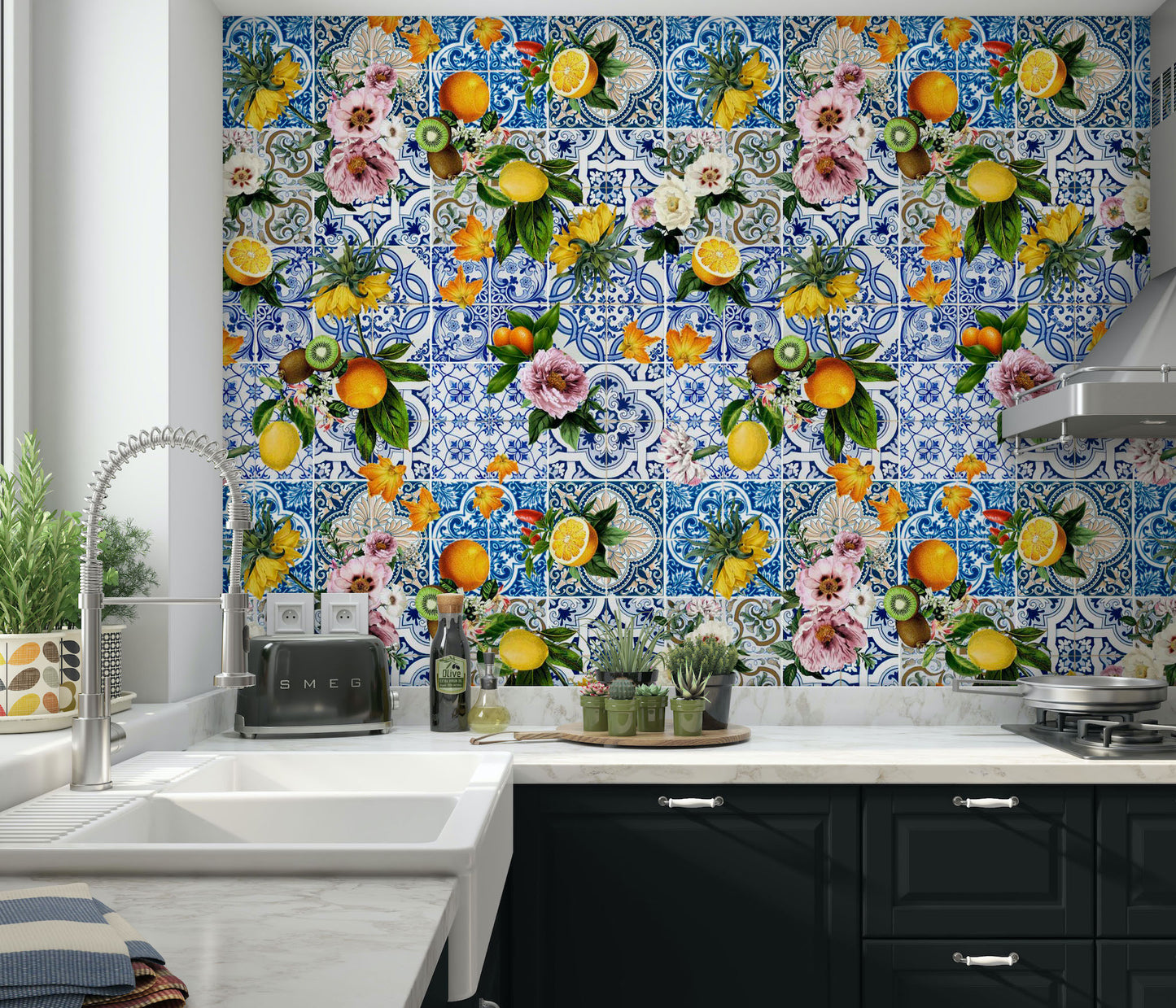 Sicilian Tile | Luxe Traditional Wallpaper