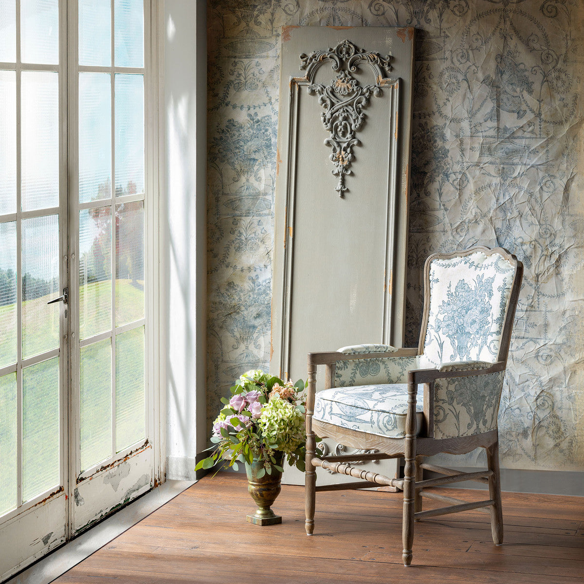 French Quarter Fireside Chair